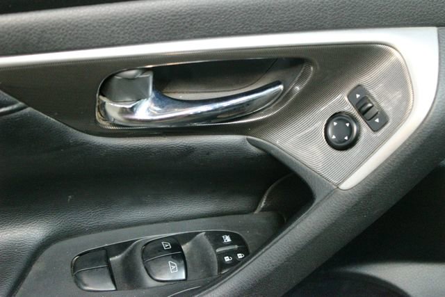 Used 2013 Nissan Altima 2.5 SL image 14