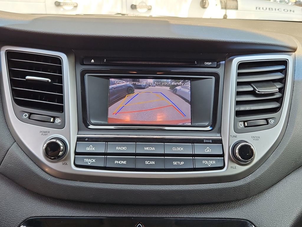 Used 2017 Hyundai Tucson SE image 16