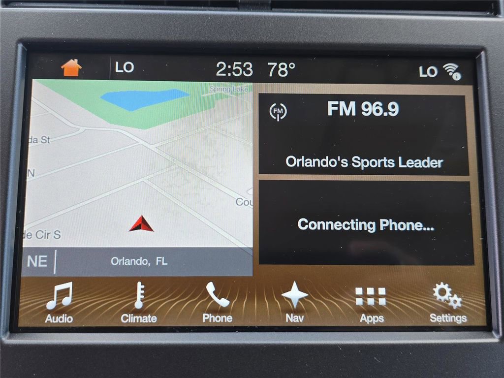 Used 2017 Lincoln MKC Reserve image 21