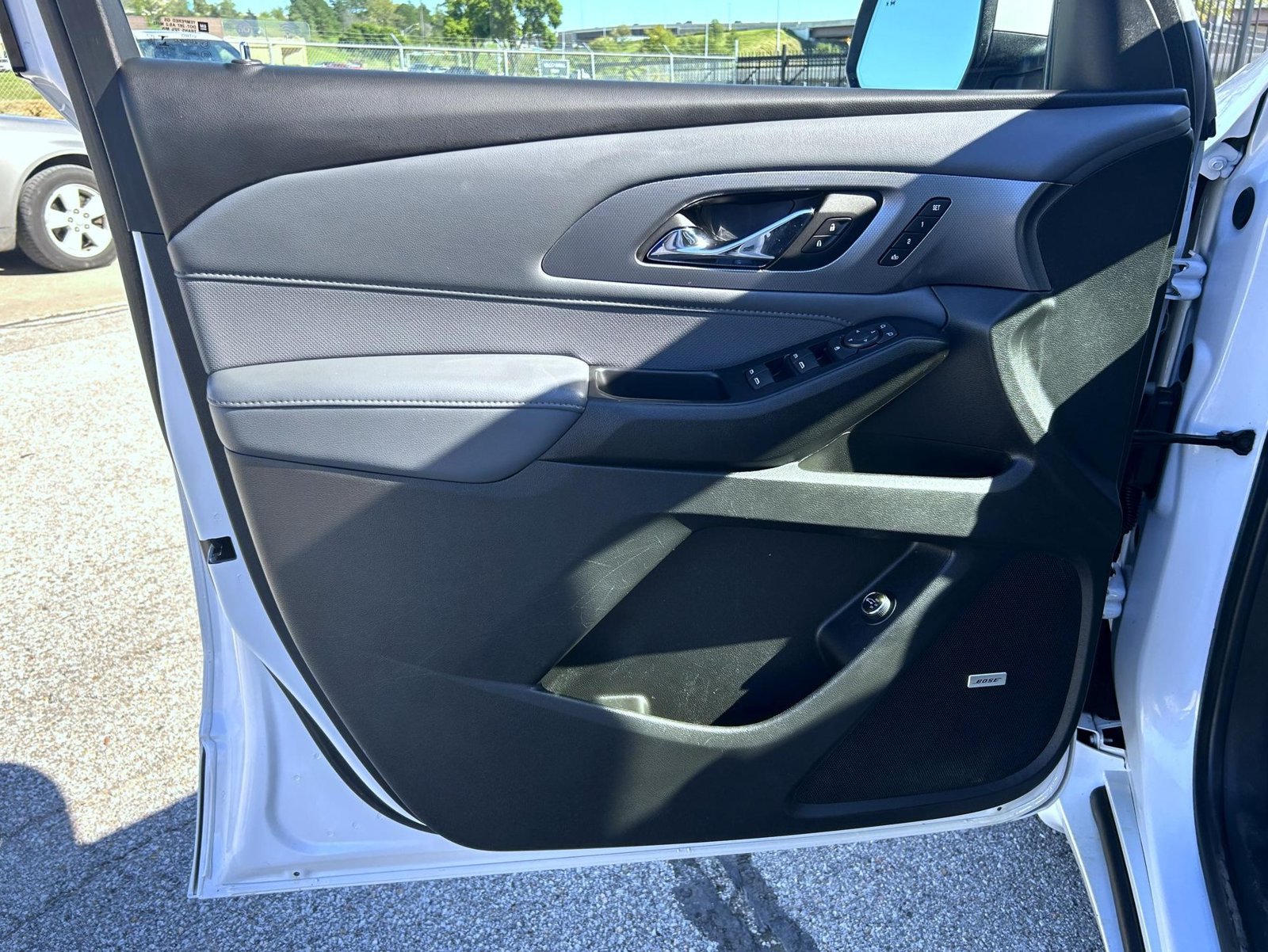 Certified 2021 Chevrolet Traverse Premier AWD/4WD image 10