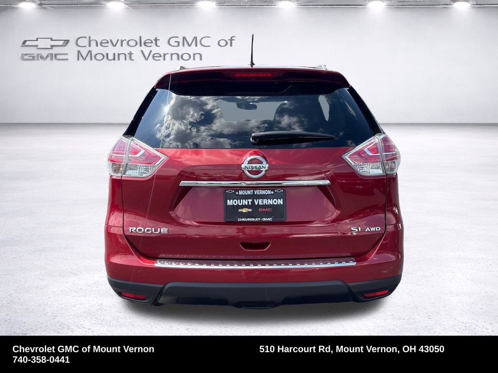 Used 2016 Nissan Rogue SL w/ SL Premium Package AWD/4WD image 4