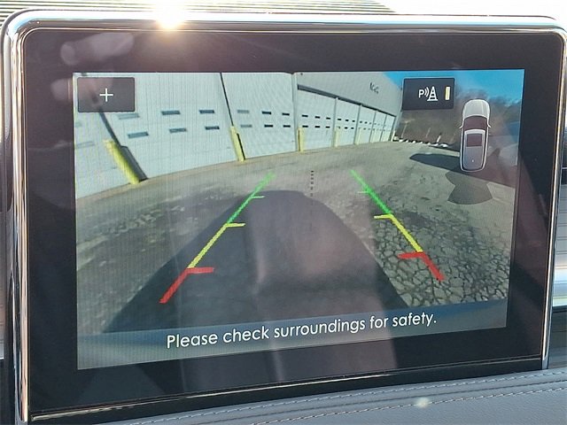 Used 2022 Lincoln Corsair AWD w/ Equipment Group 101A image 18