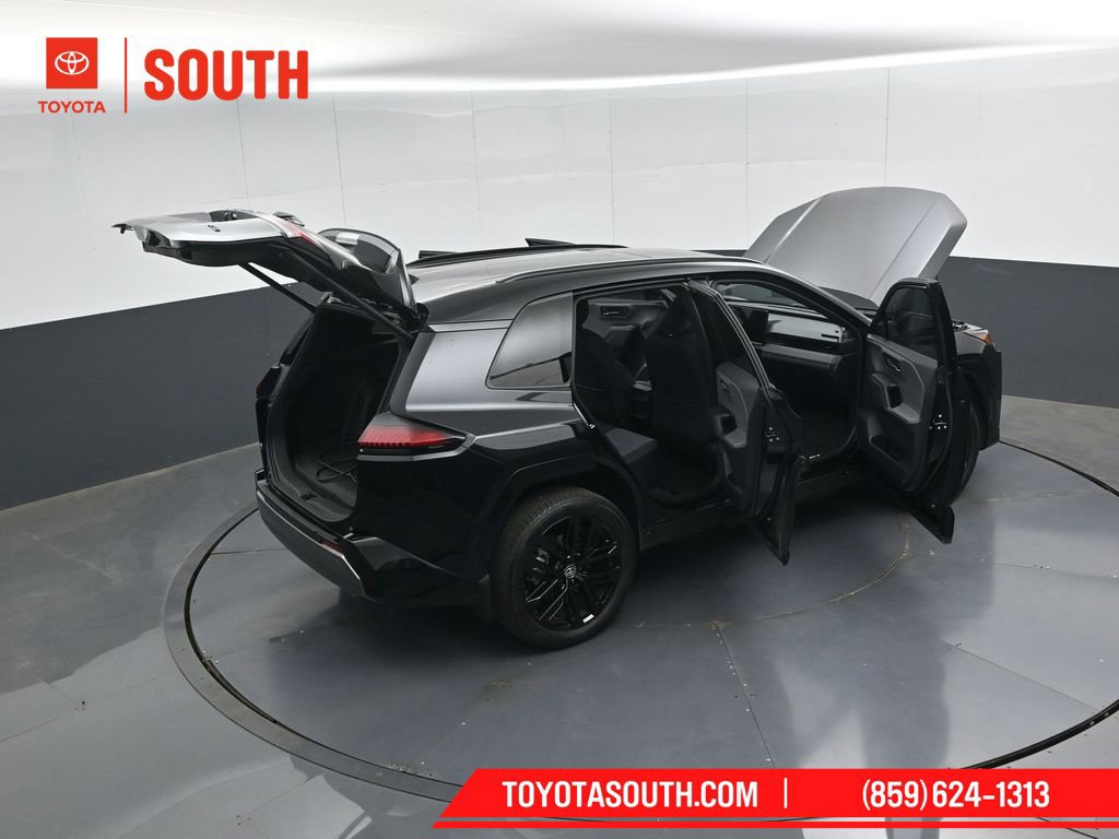 Used 2026 Toyota RAV4 XSE AWD/4WD image 53