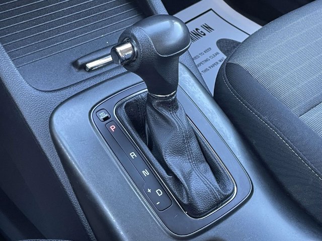 Used 2016 Kia Forte LX FWD image 30