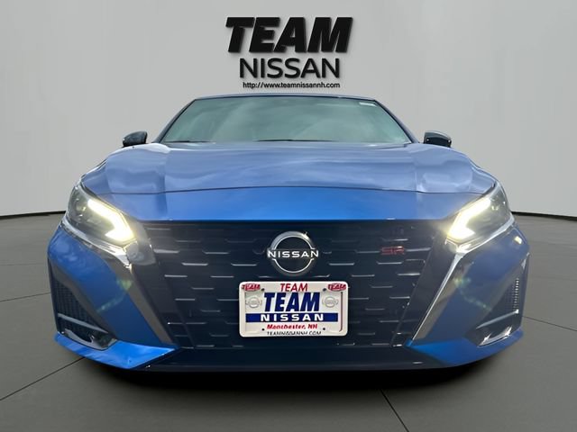 Certified 2025 Nissan Altima 2.5 SR w/ SR Premium Package AWD/4WD image 12