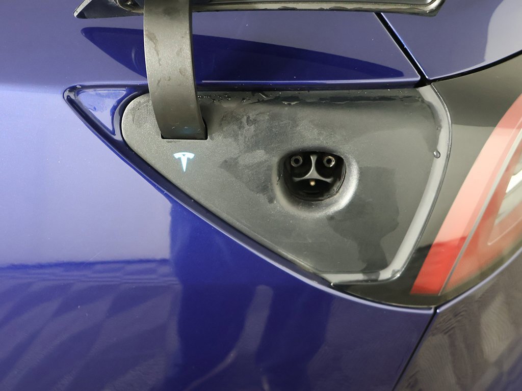 Used 2019 Tesla Model 3 Standard Range Plus image 19