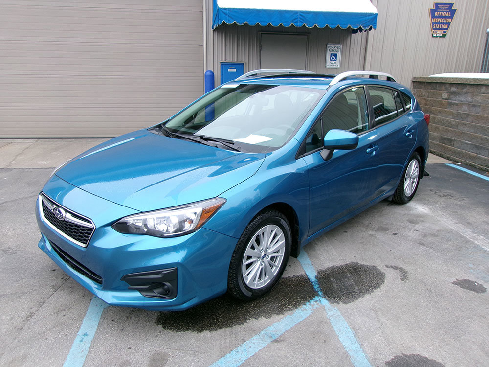 Used 2017 Subaru Impreza 2.0i Premium image 1