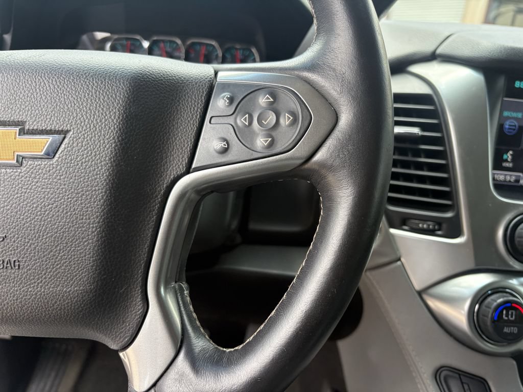 Used 2015 Chevrolet Suburban LT AWD/4WD image 17