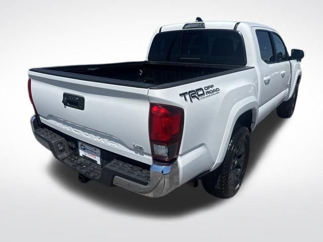 Used 2023 Toyota Tacoma SR5 RWD image 5