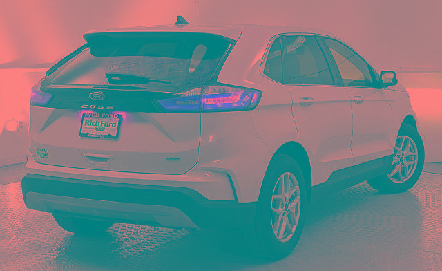 Certified 2022 Ford Edge SEL AWD/4WD image 3