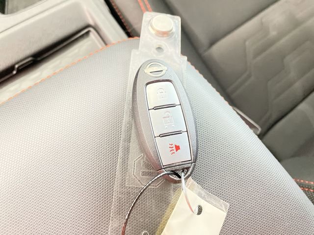 Used 2022 Nissan Frontier PRO-4X image 30