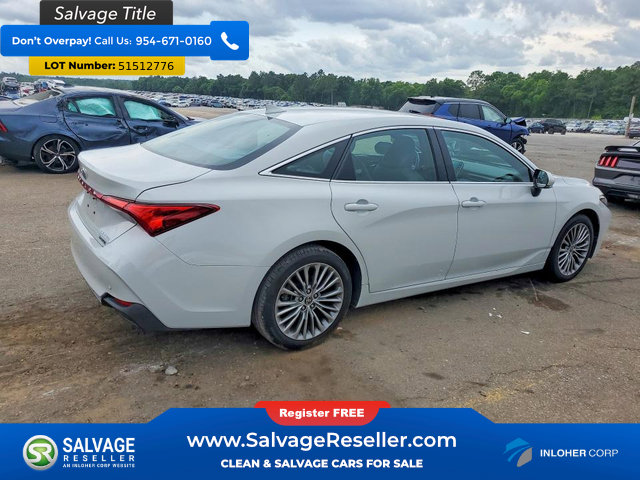 Used 2022 Toyota Avalon Limited w/ Advanced Safety Package FWD image 4