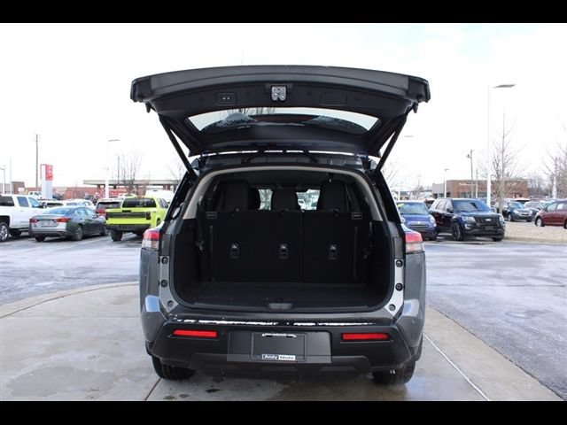 New 2026 Nissan Pathfinder SV AWD/4WD image 6