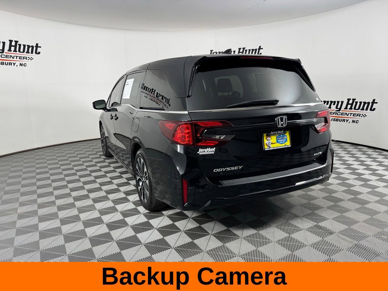 Used 2025 Honda Odyssey Elite image 9