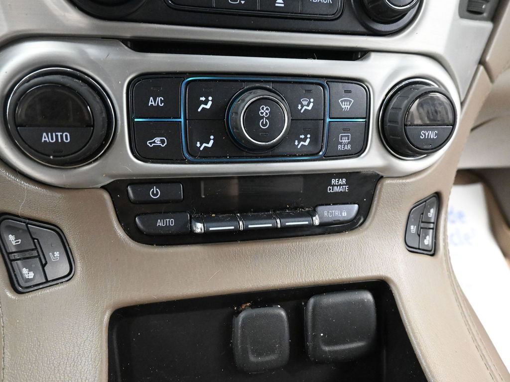 Used 2017 GMC Yukon SLT image 42