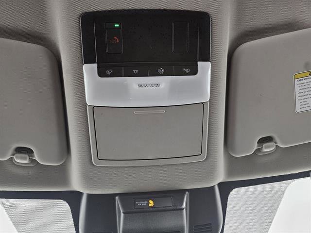 Used 2023 Nissan Rogue SV image 35