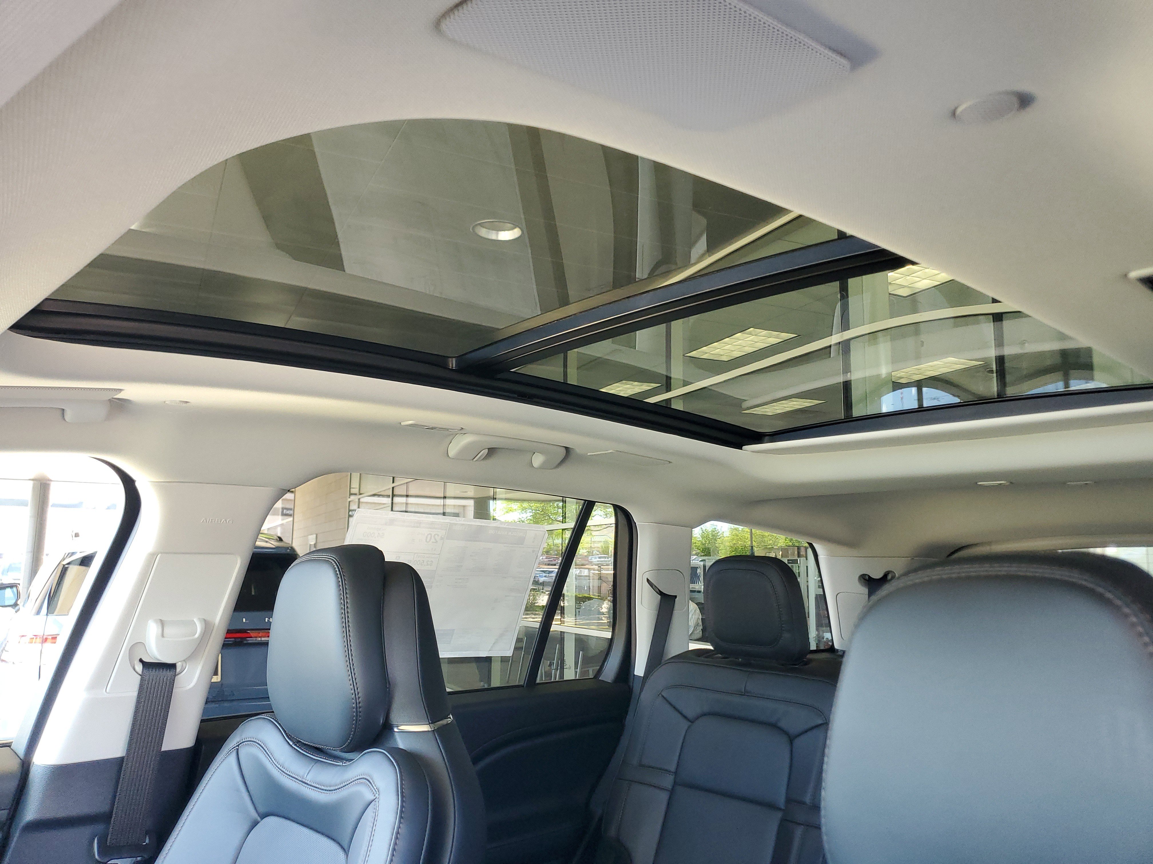 New 2026 Lincoln Aviator Reserve AWD/4WD image 10