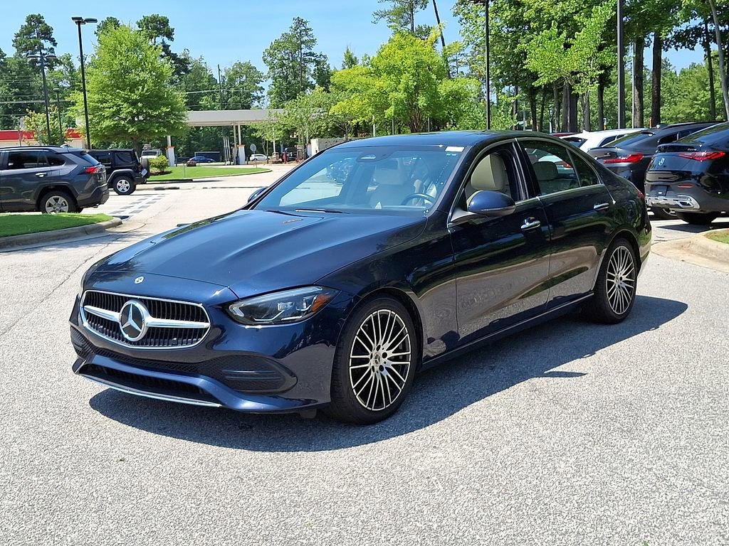 Used 2022 Mercedes-Benz C 300 4MATIC Sedan image 3