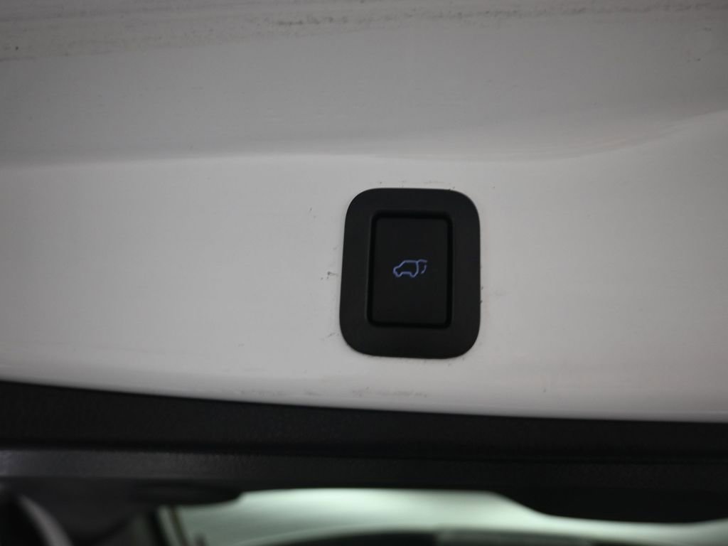 Used 2017 Toyota Highlander Limited w/ Protection Package #3 image 62