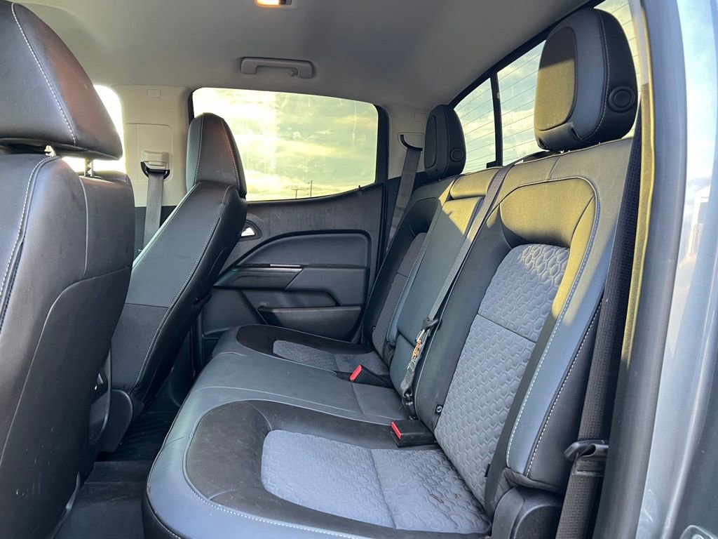 Used 2022 Chevrolet Colorado Z71 w/ Safety Package image 15