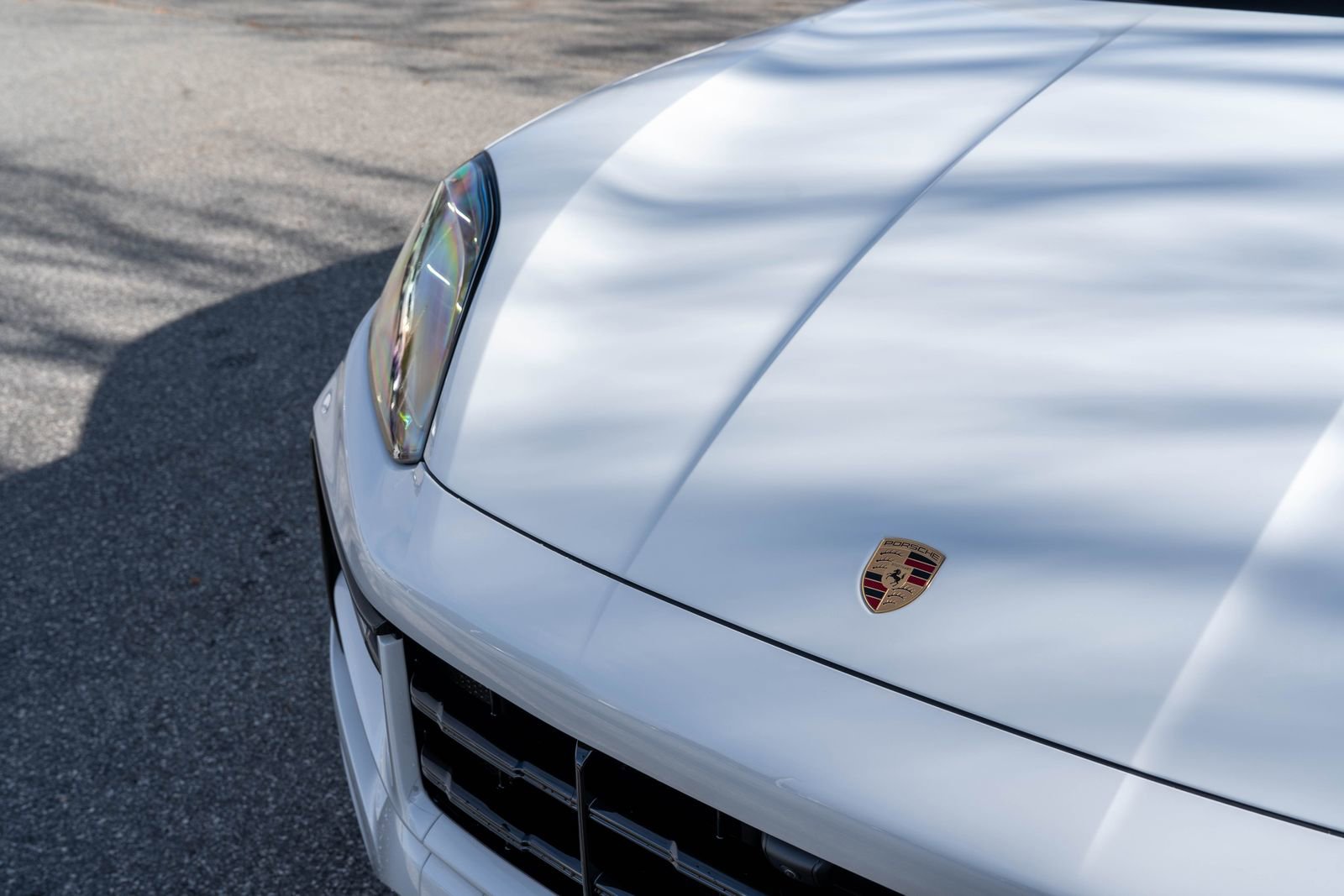 Certified 2025 Porsche Cayenne GTS image 18