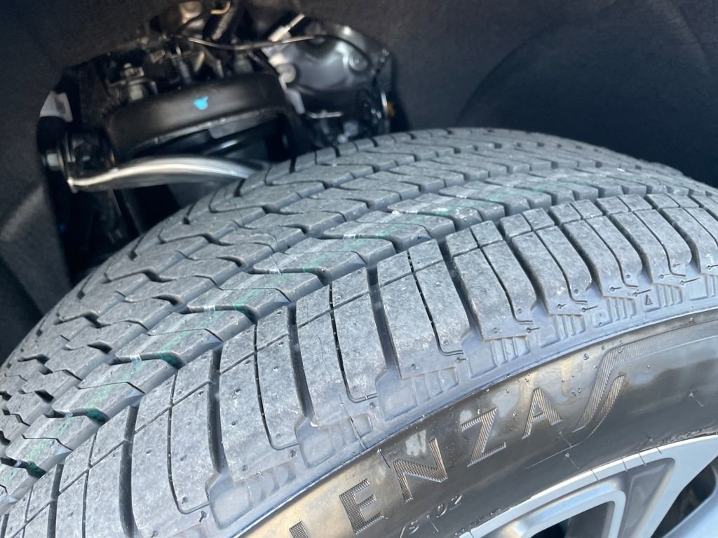 New 2026 GMC Yukon XL Denali image 28