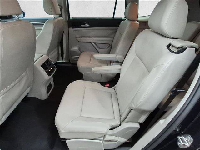 Used 2019 Volkswagen Atlas SEL R-Line FWD image 19