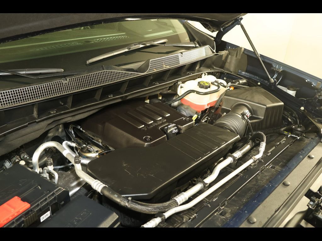 Used 2023 Chevrolet Silverado 1500 LT image 31