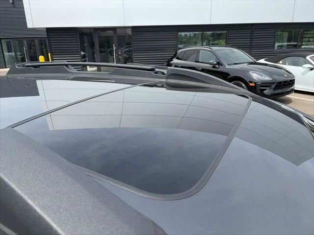 Used 2018 Subaru Outback 2.5i Limited AWD/4WD image 5