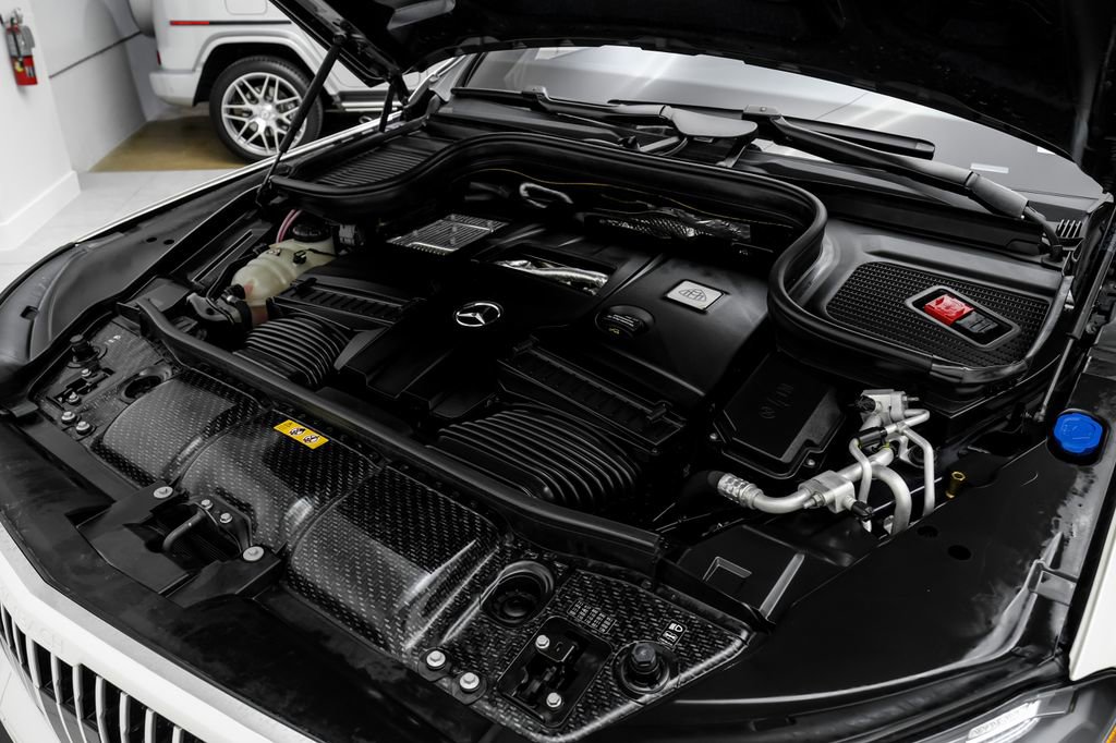Used 2022 Mercedes-Benz Maybach GLS 600 4MATIC image 58