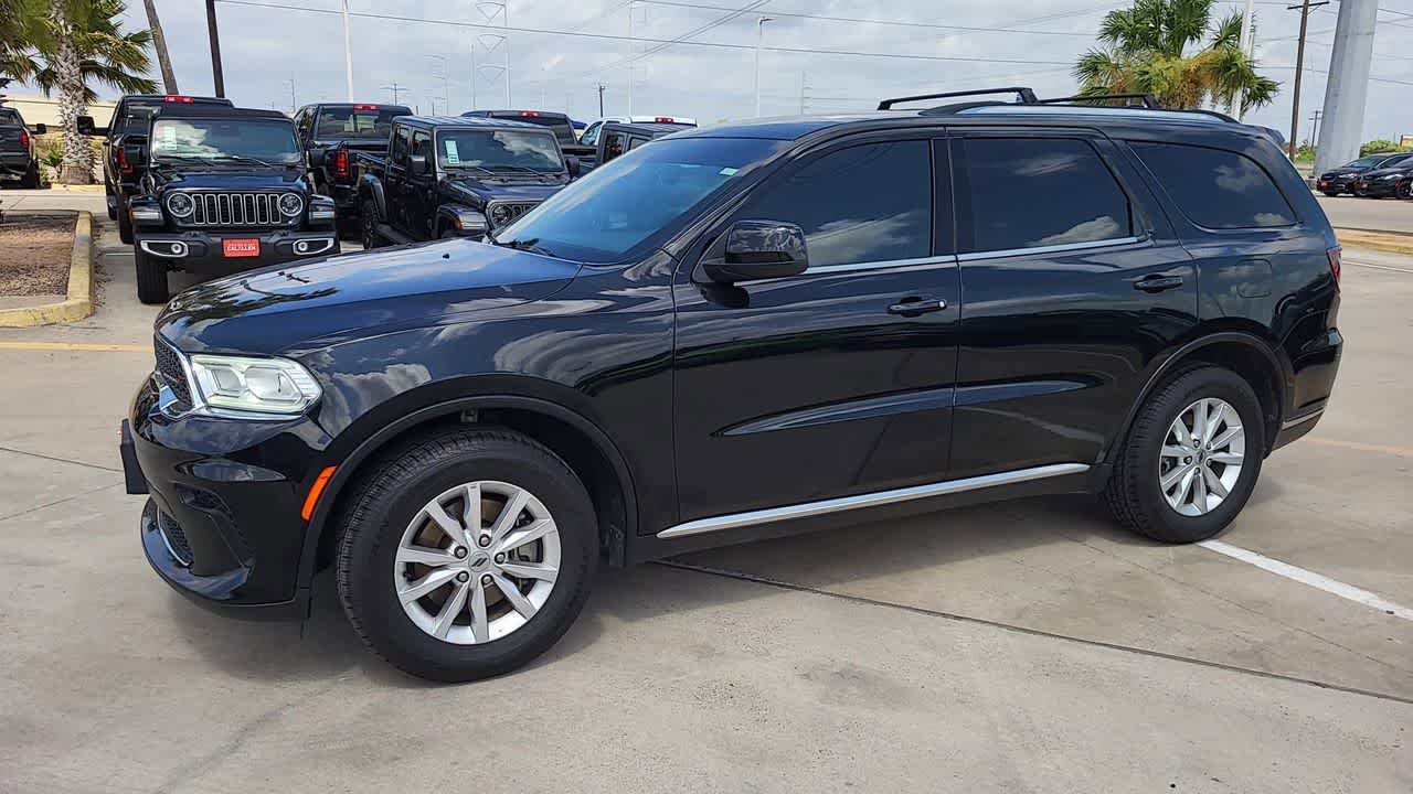 Certified 2023 Dodge Durango SXT RWD image 4