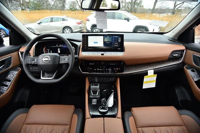 New 2026 Nissan Rogue Platinum image 8