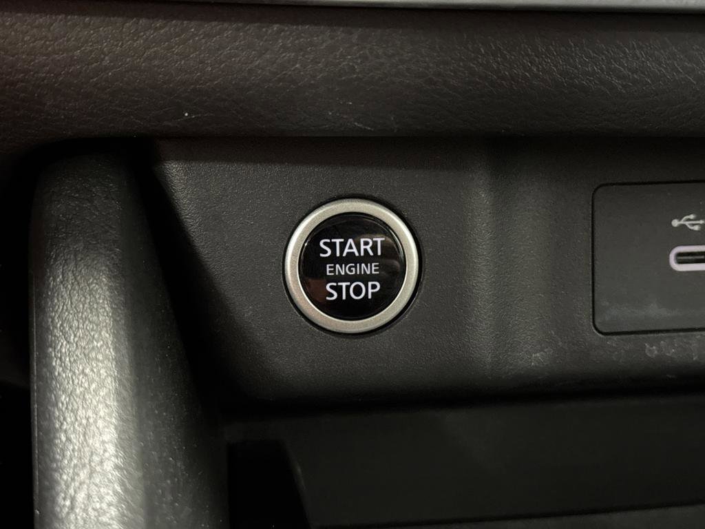 Used 2023 Nissan Rogue SV w/ SV Premium B Package image 22