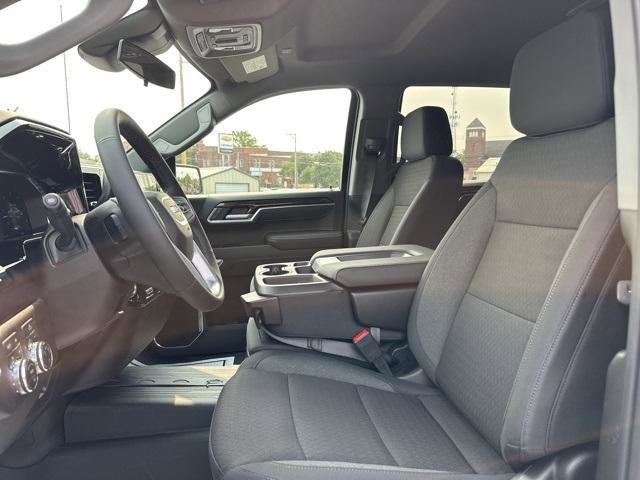 New 2026 GMC Sierra 1500 SLE image 12