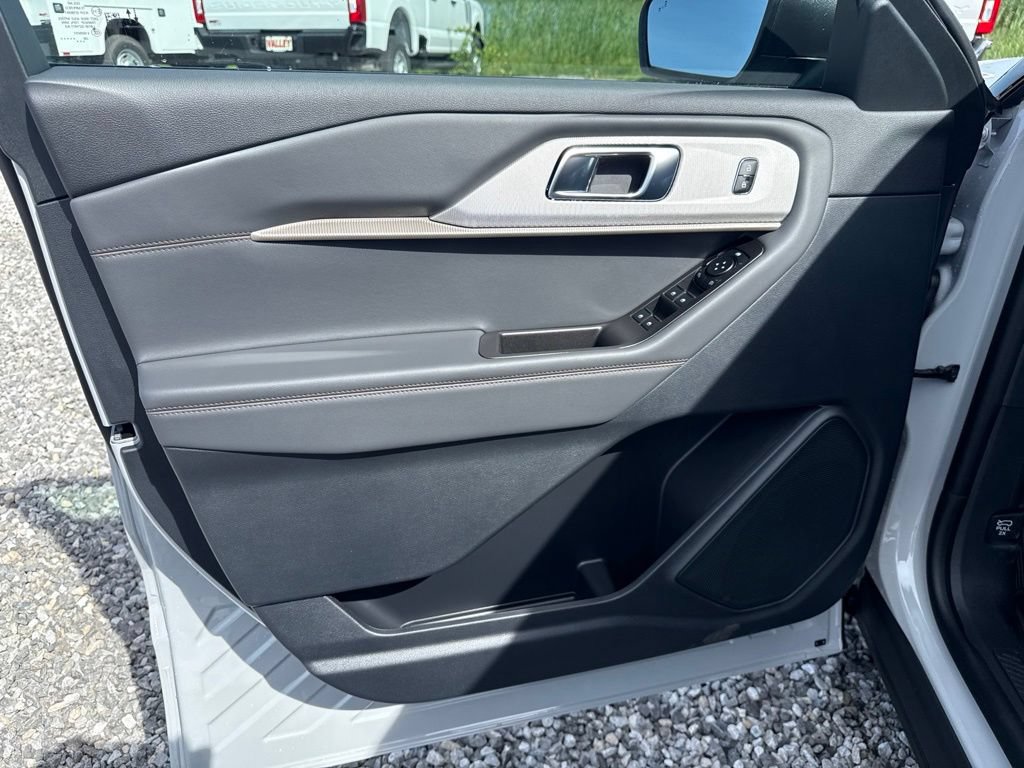 New 2027 Ford Explorer Active w/ Active Comfort Package AWD/4WD image 15