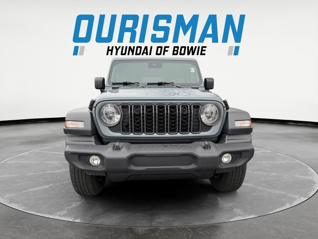 Used 2024 Jeep Wrangler Sport S image 8