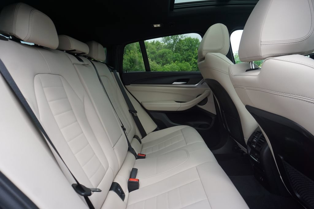 Used 2024 BMW X4 M40i w/ Premium Package AWD/4WD image 56