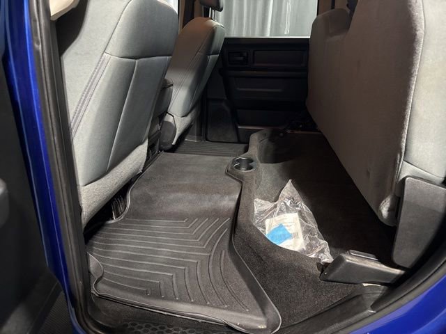 Used 2017 RAM 1500 Express AWD/4WD image 25