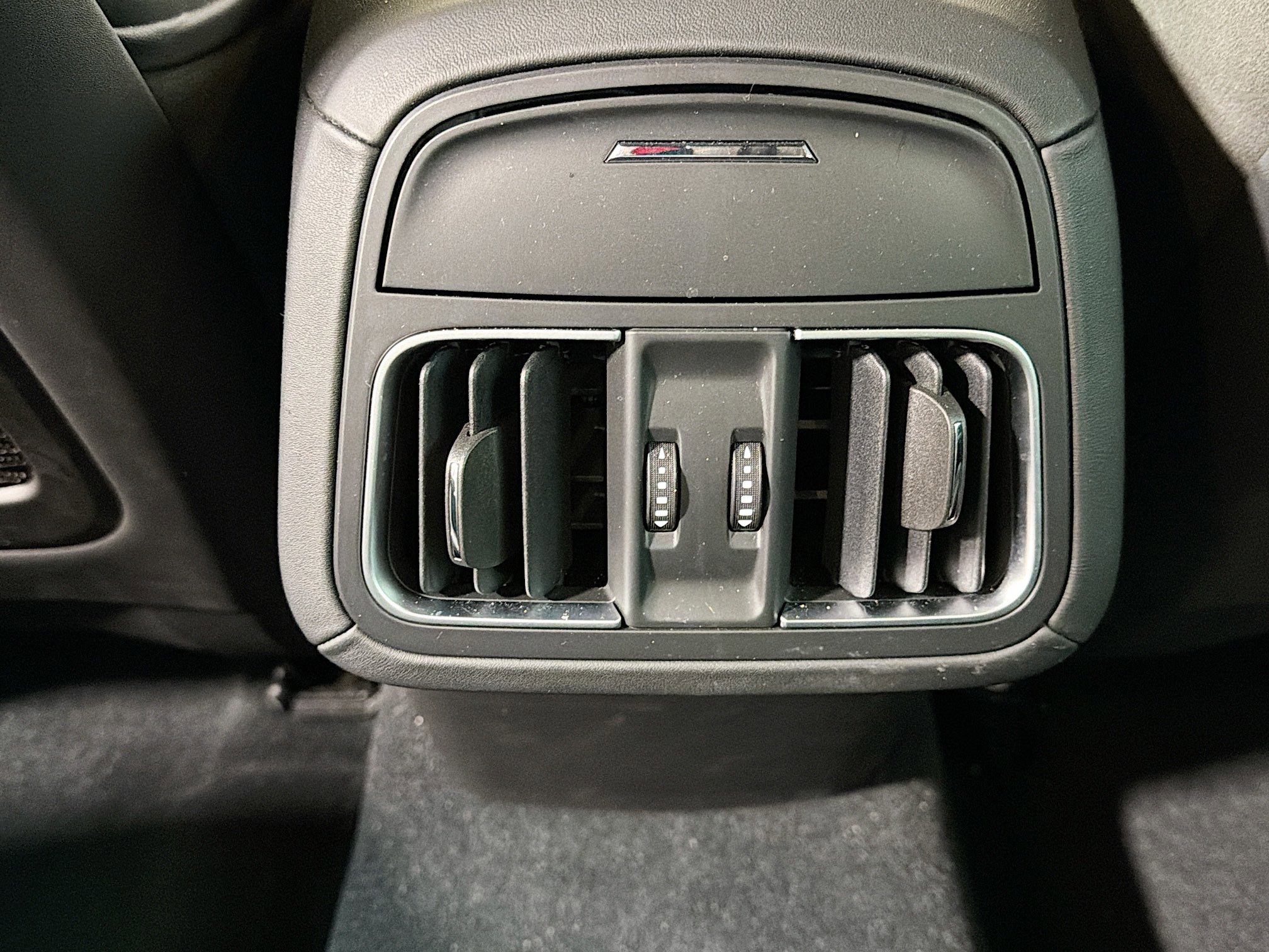 Used 2023 Maserati Levante GT image 20