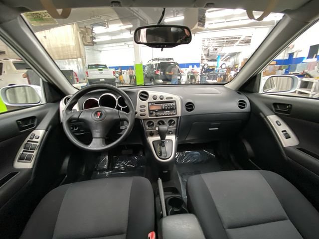 Used 2007 Pontiac Vibe w/ Security Package FWD image 29