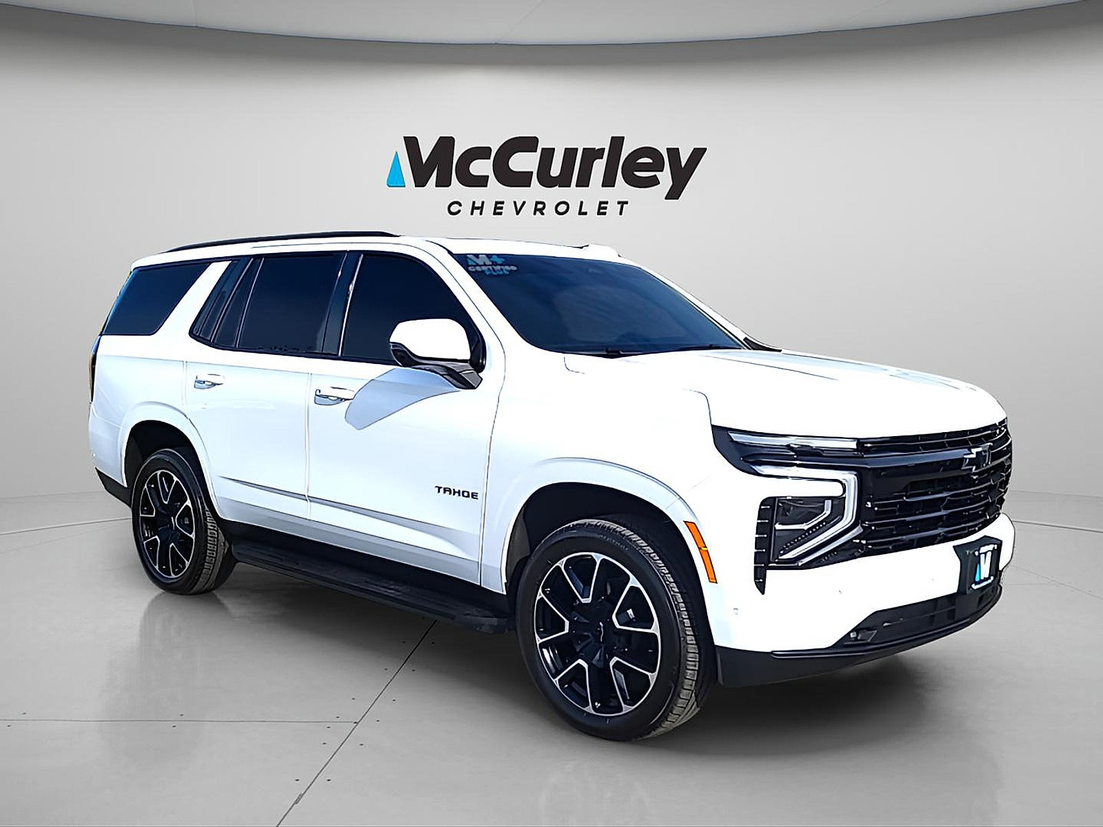 Used 2026 Chevrolet Tahoe RST w/ RST Capability Package AWD/4WD image 1
