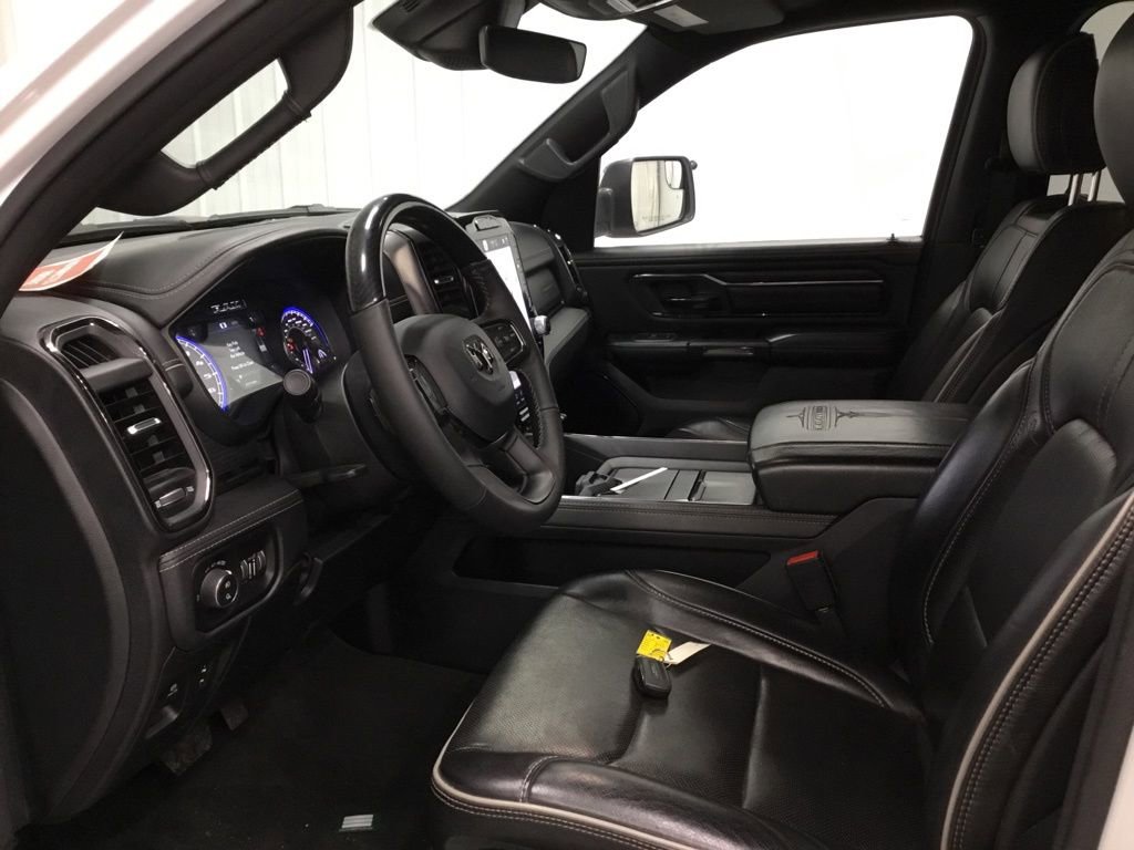 Used 2022 RAM 1500 Limited w/ Body-Colour Bumper Group image 12