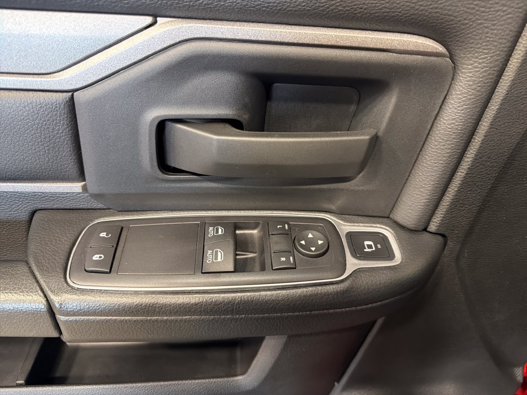 Used 2024 RAM 3500 Tradesman AWD/4WD image 11
