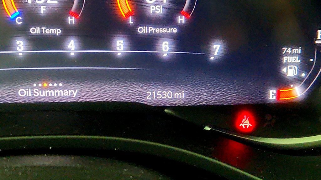Used 2024 RAM 1500 Laramie image 14
