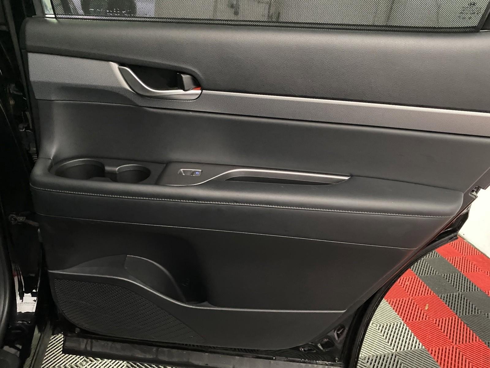 Used 2020 Hyundai Palisade SEL w/ Premium Package image 10