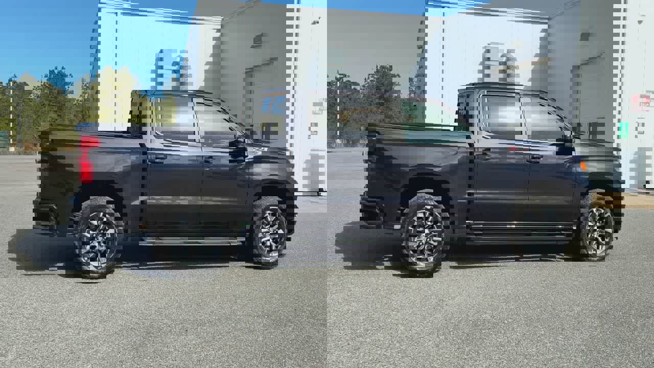 Used 2024 Chevrolet Silverado 1500 RST w/ All Star Edition Plus image 9