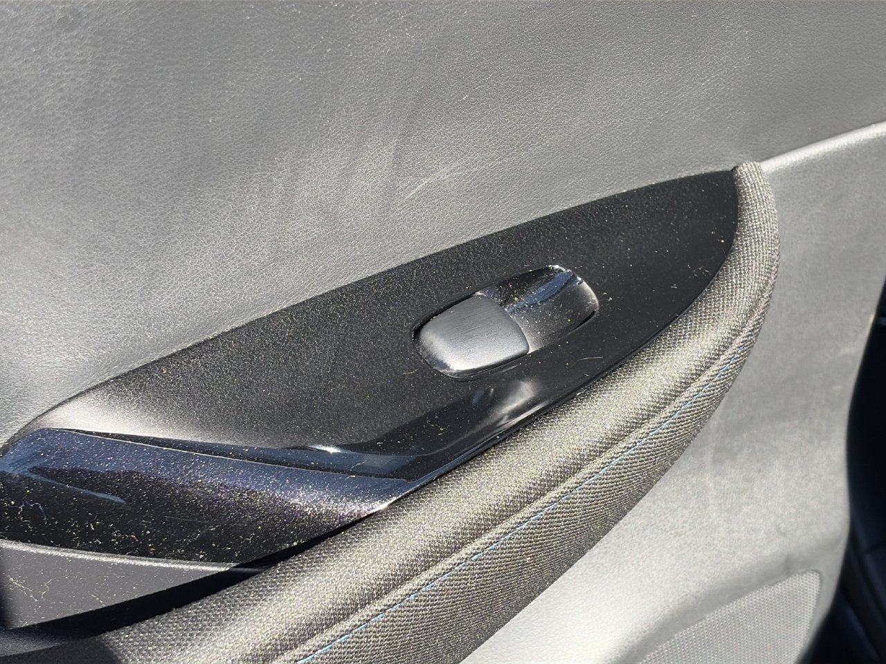 Certified 2023 Nissan Leaf SV Plus FWD image 16