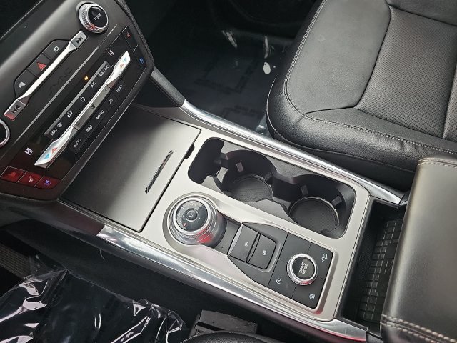 Used 2020 Ford Explorer Limited AWD/4WD image 23