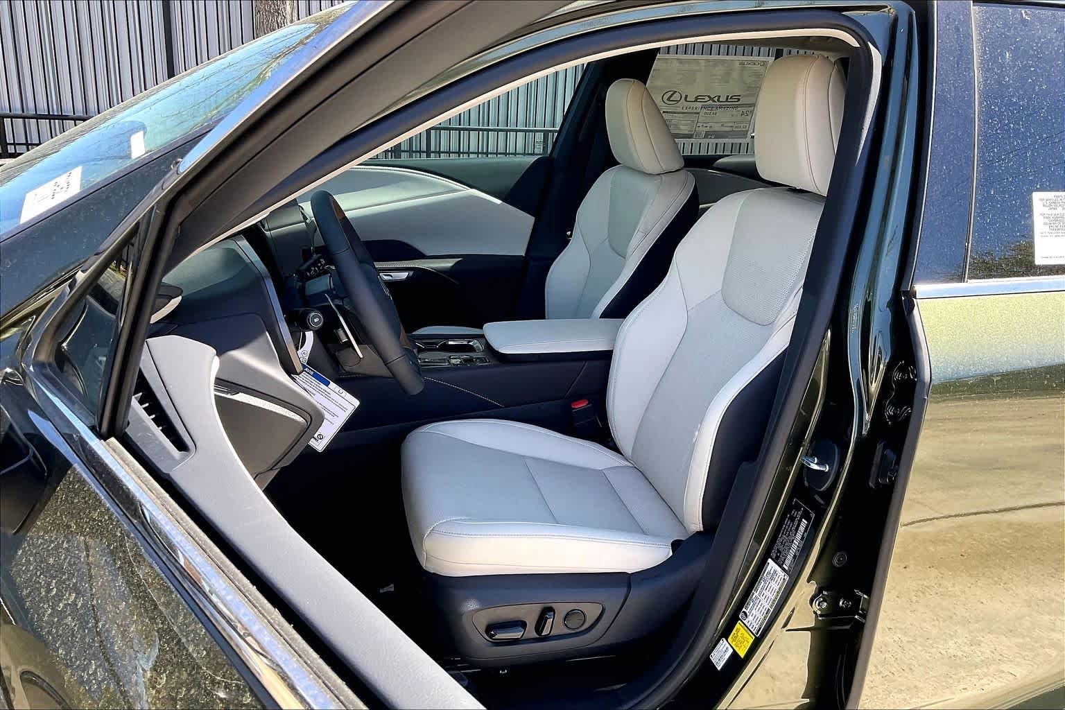 New 2026 Lexus RX 350 Premium Plus image 16