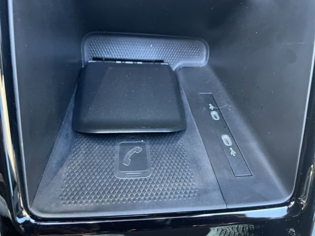 Used 2023 Volkswagen ID.4 Pro S Plus image 20